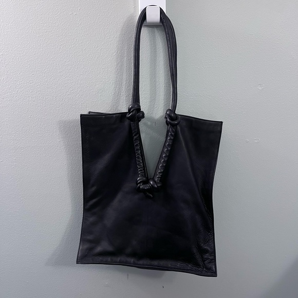Anthropologie Knotted Handle Leather Tote in Noir - Picture 4 of 4